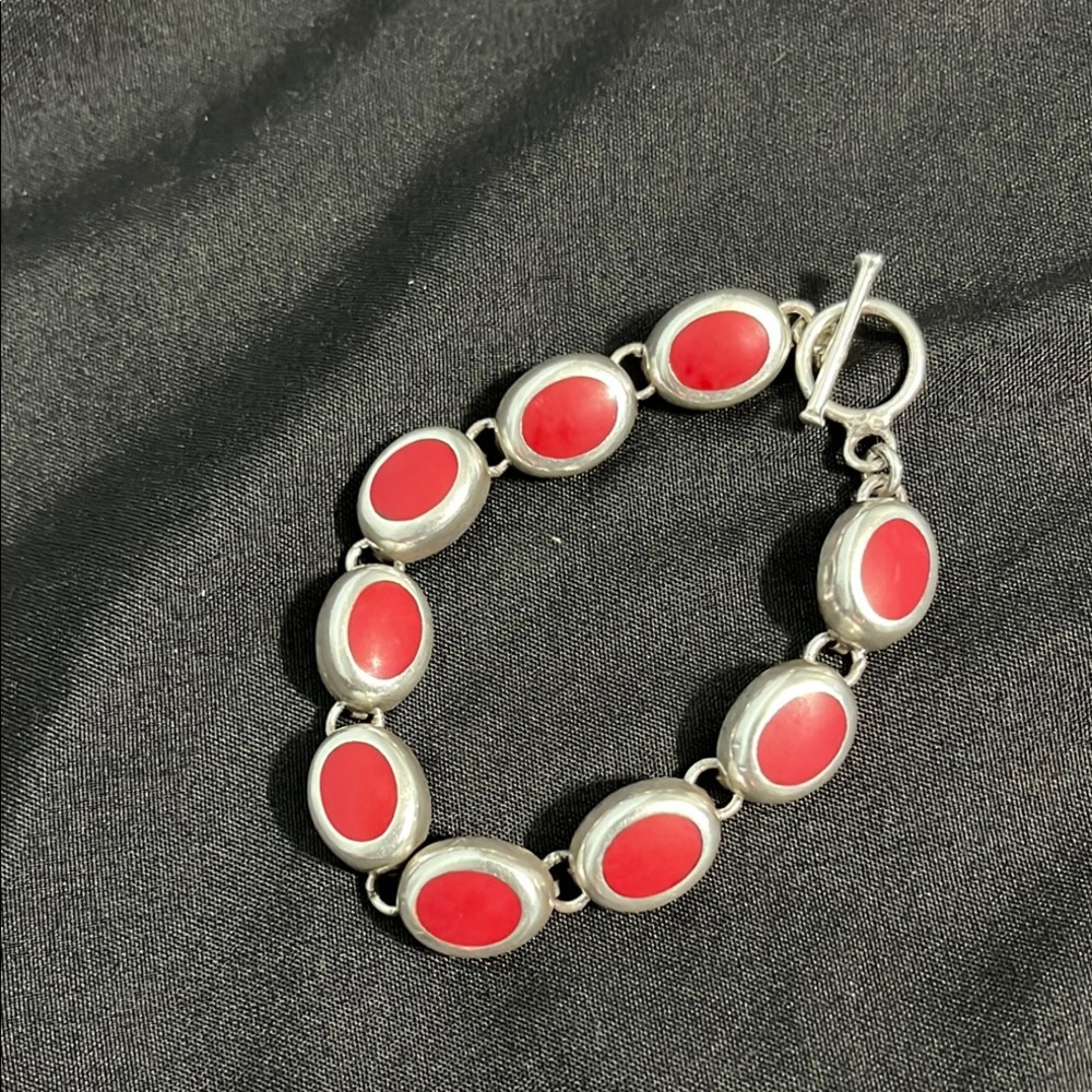 Sterling Silver
Red Jasper Link Bracelet